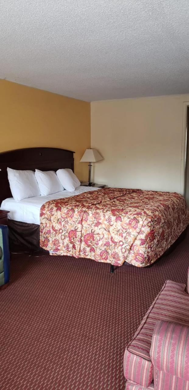 Superlodge New Castle Exterior foto